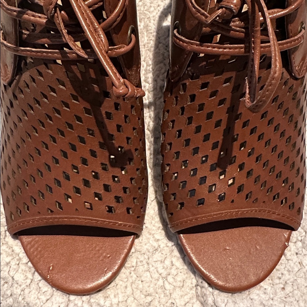 BCBGeneration - Heels - image 6